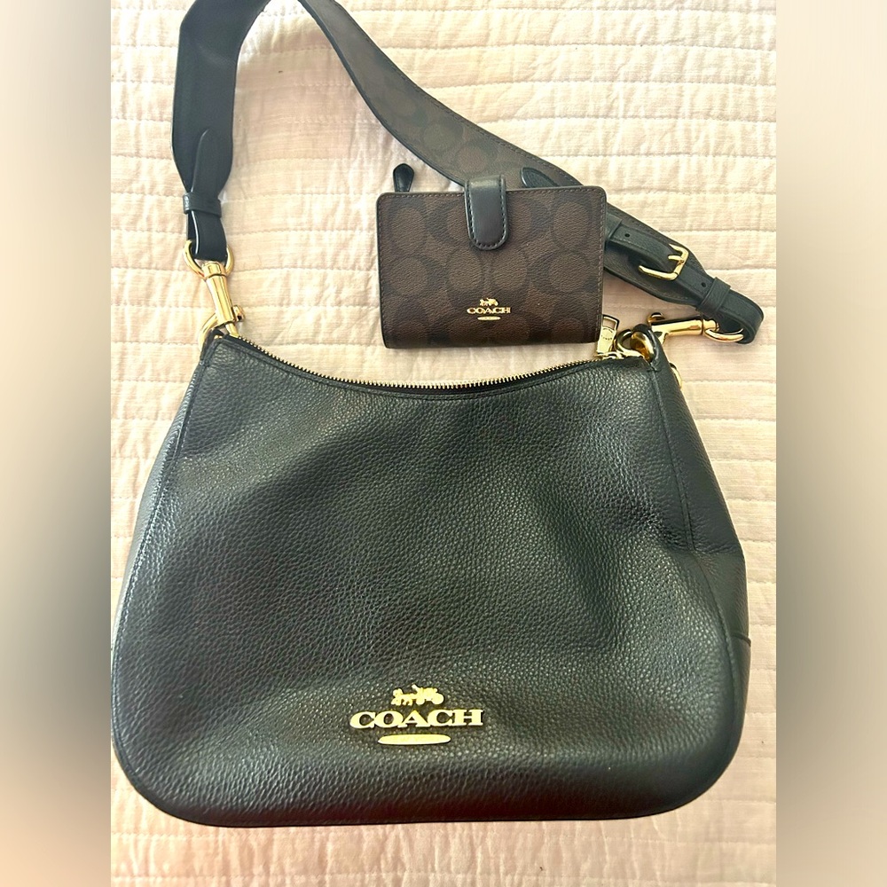 Coach Black Leather Shoulder Bag with matching wallet